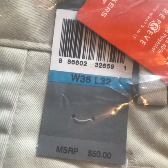 Dockers men’s khaki pants - NWT - Picture 2 of 2